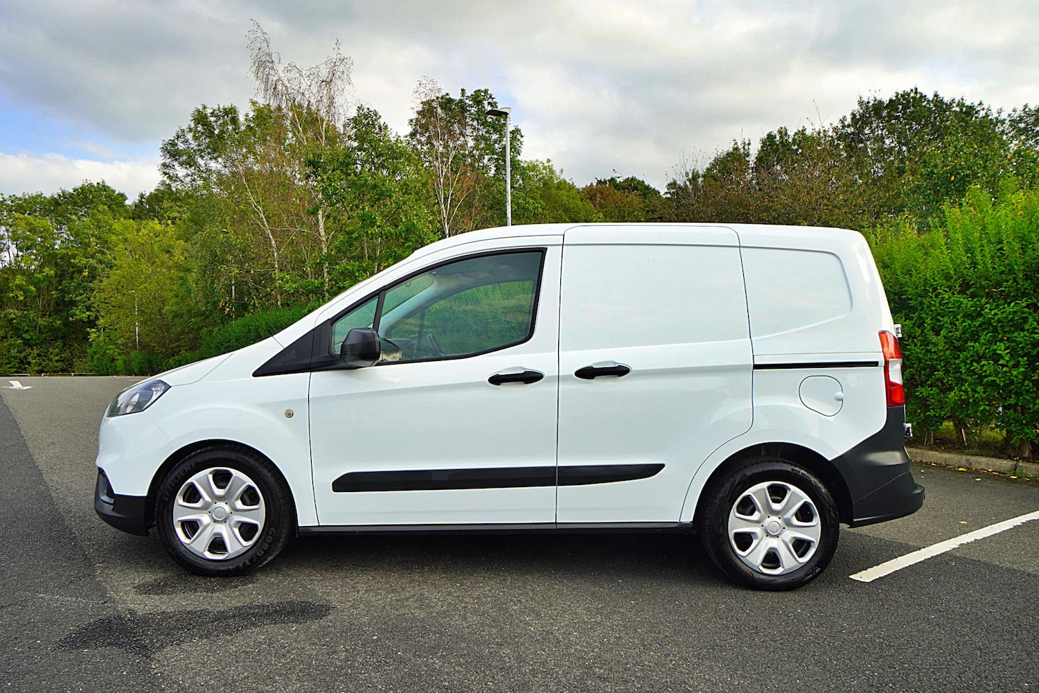Used Ford Transit Courier 2021 for sale - 76277462: Photo 5