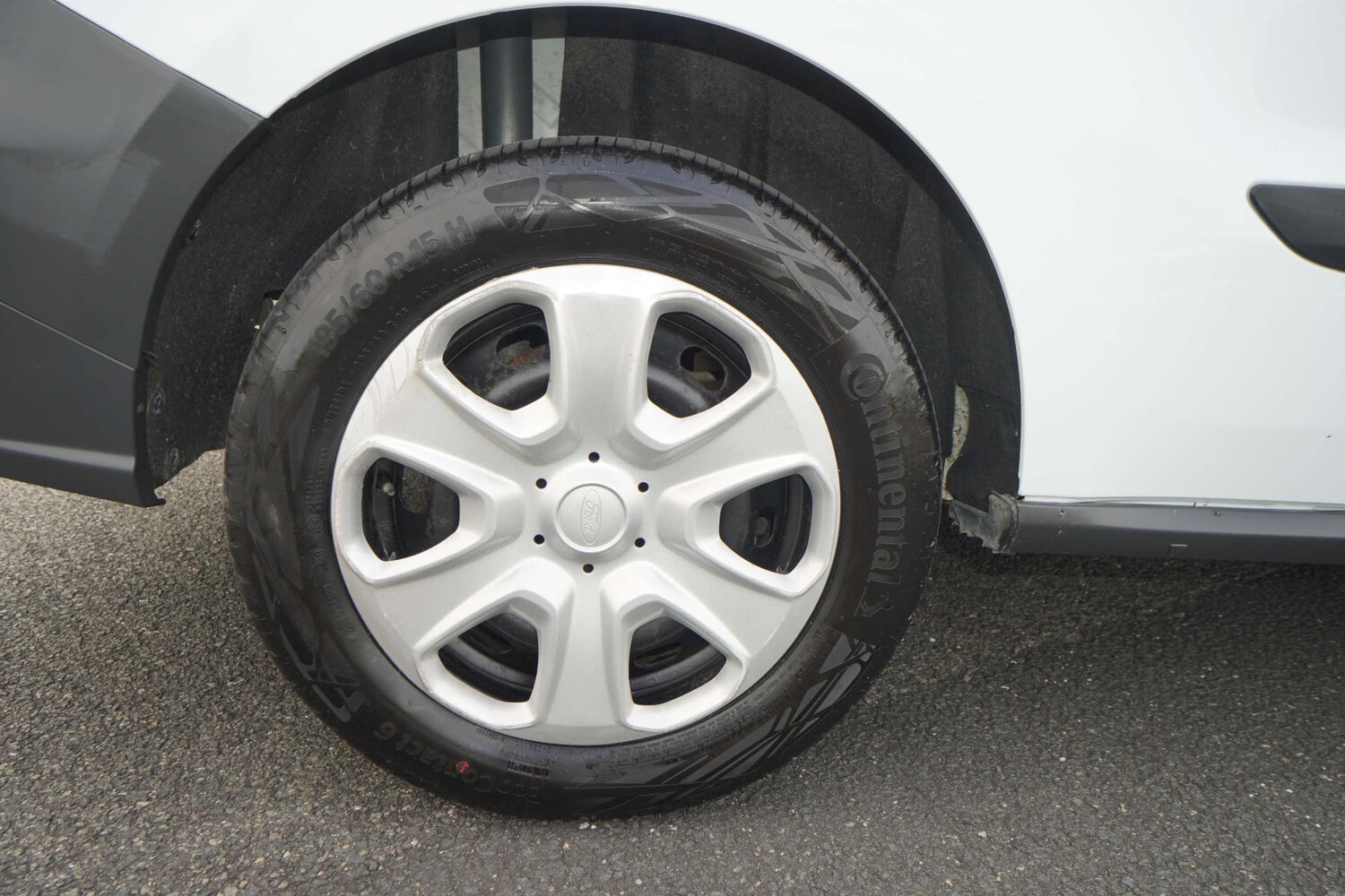 Used Ford Transit Courier 2021 for sale - 76277462: Photo 76