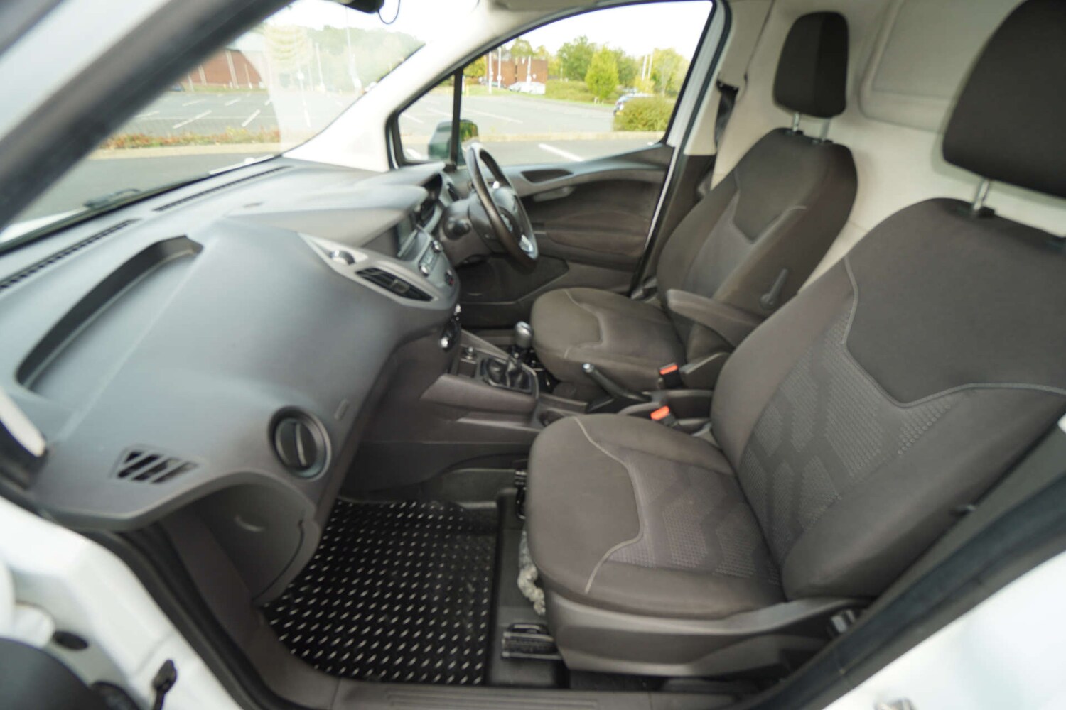 Used Ford Transit Courier 2021 for sale - 76277462: Photo 9