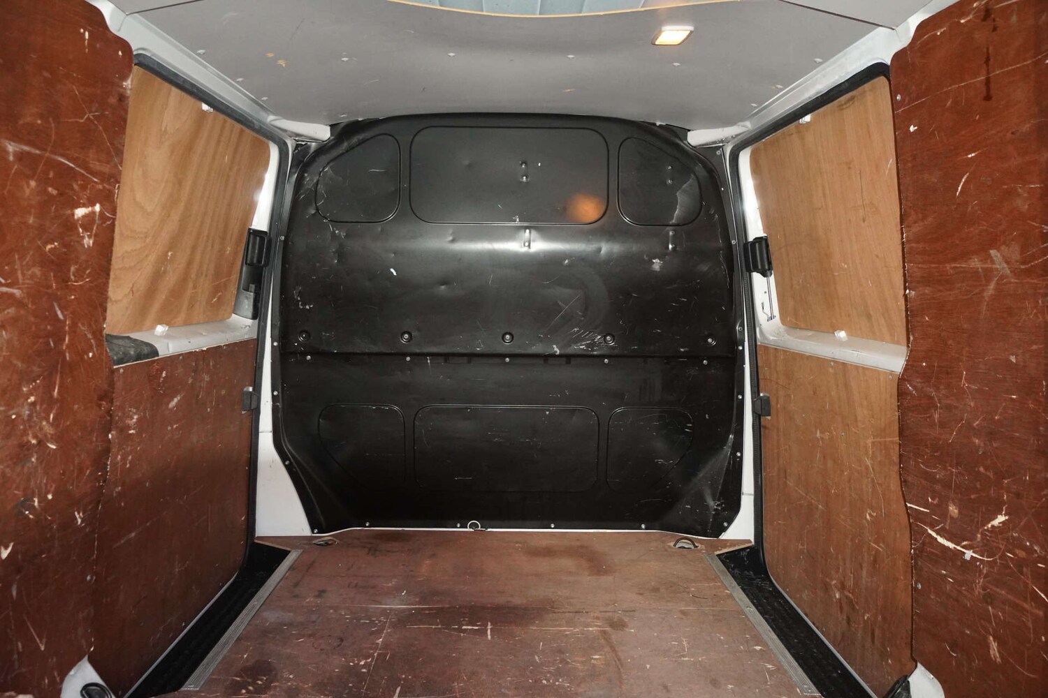 Used Volkswagen Transporter 2019 for sale - 76601433: Photo 36