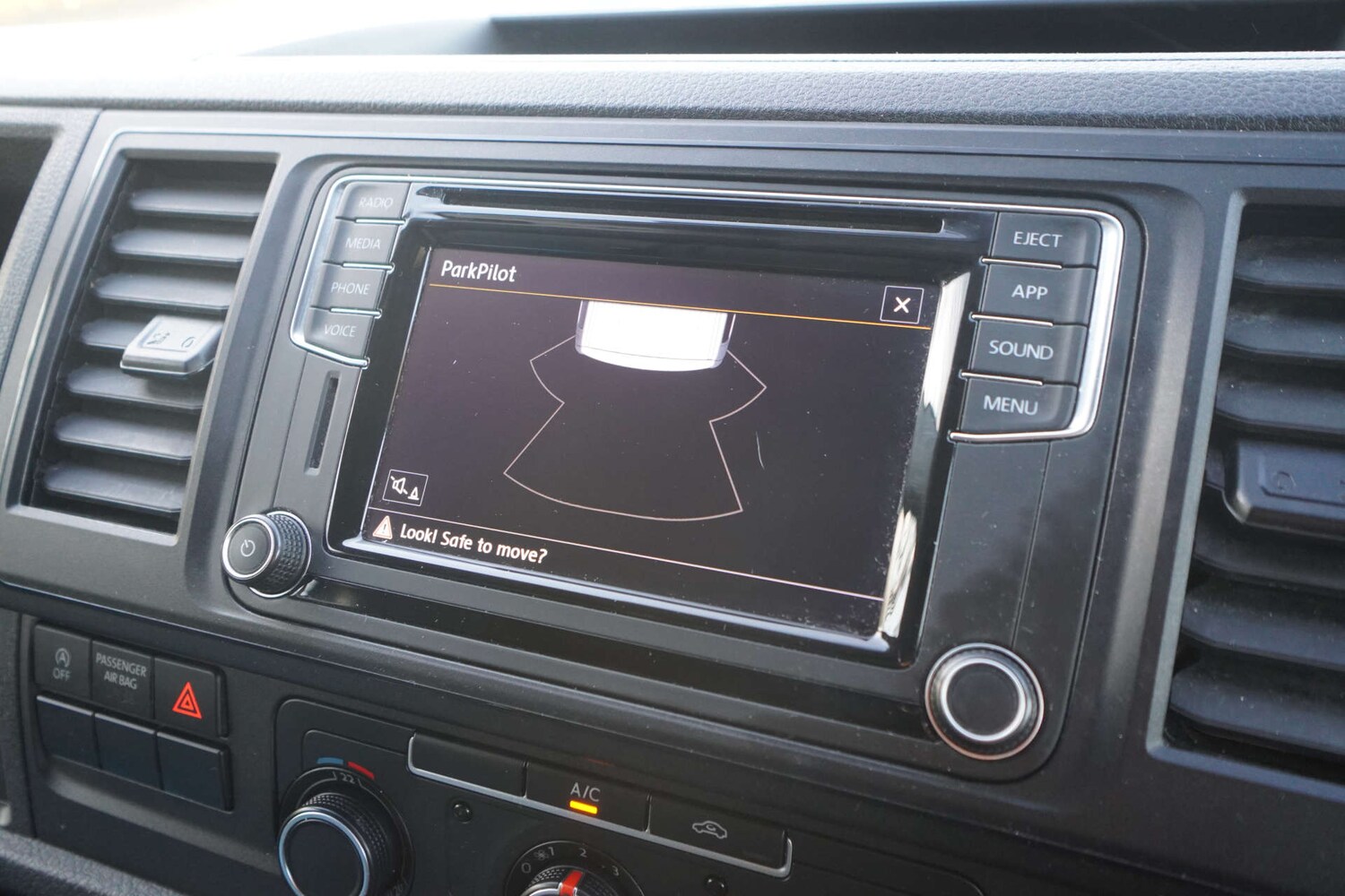 Used Volkswagen Transporter 2019 for sale - 76601433: Photo 43