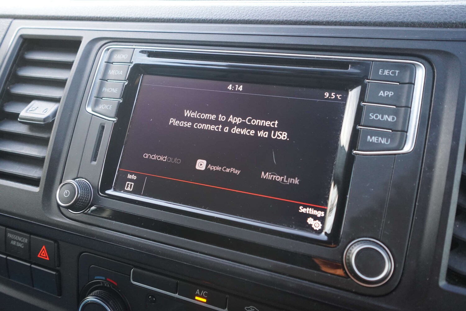 Used Volkswagen Transporter 2019 for sale - 76601433: Photo 45