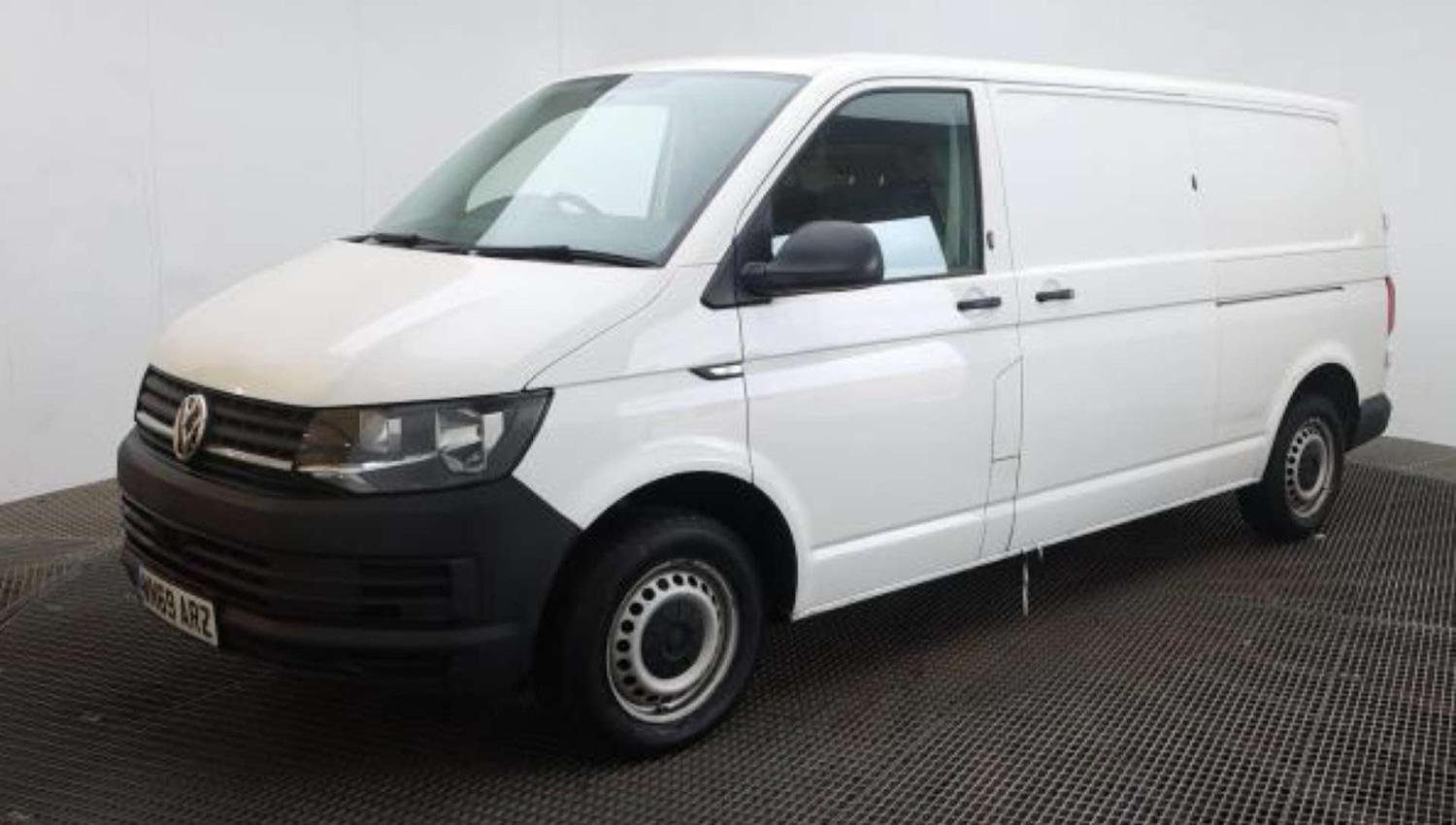 Used Volkswagen Transporter 2019 for sale - 76601433: Photo 5