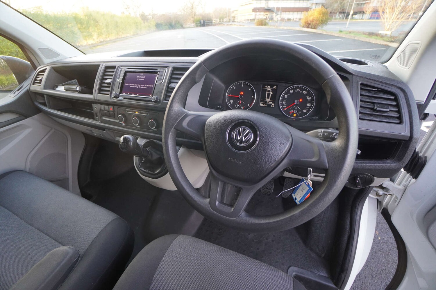 Used Volkswagen Transporter 2019 for sale - 76601433: Photo 72