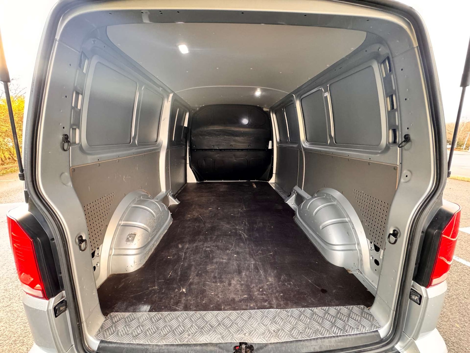 Used Volkswagen Transporter 2021 for sale - 77301746: Photo 14