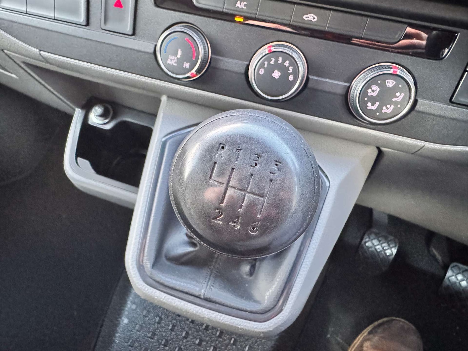 Used Volkswagen Transporter 2021 for sale - 77301746: Photo 40