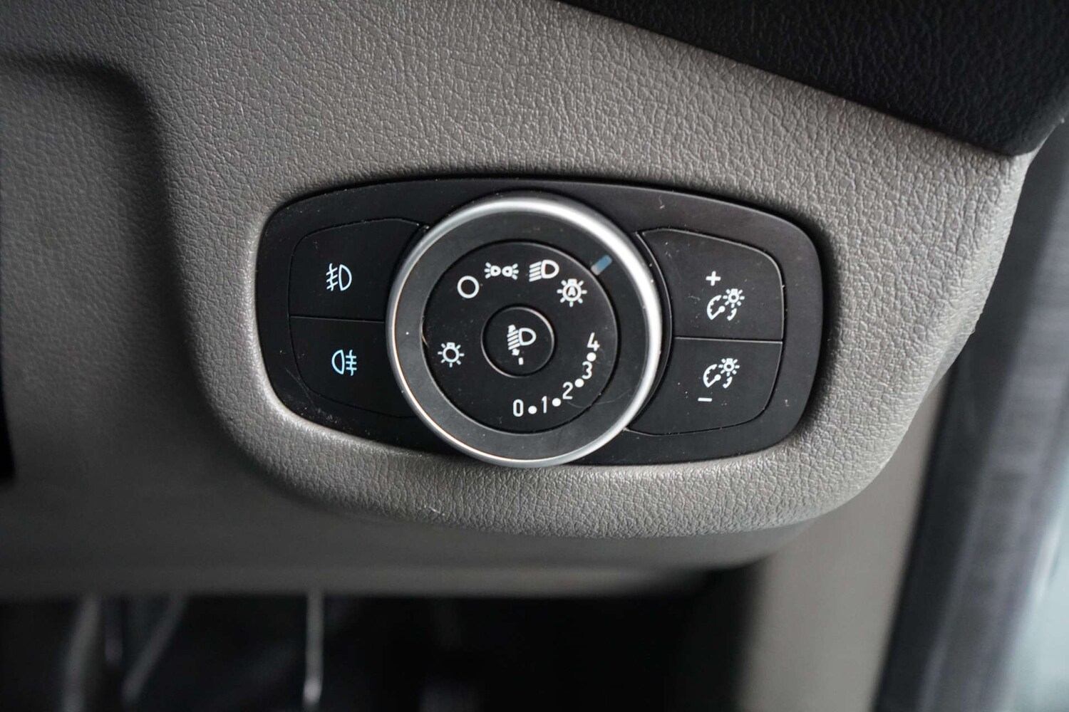 Used Ford Transit Connect 2021 for sale - 76207584: Photo 52