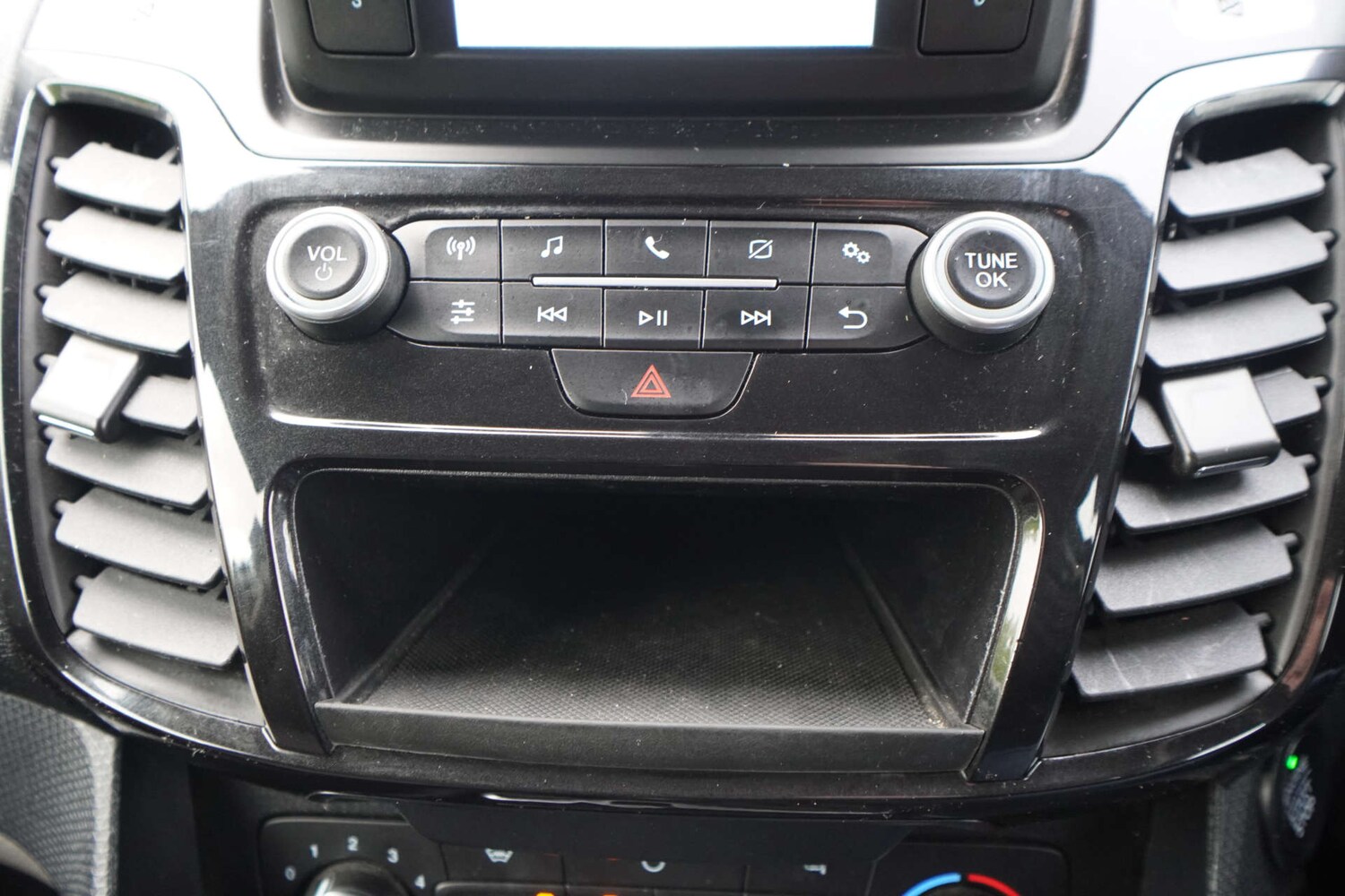 Used Ford Transit Connect 2021 for sale - 76207584: Photo 69