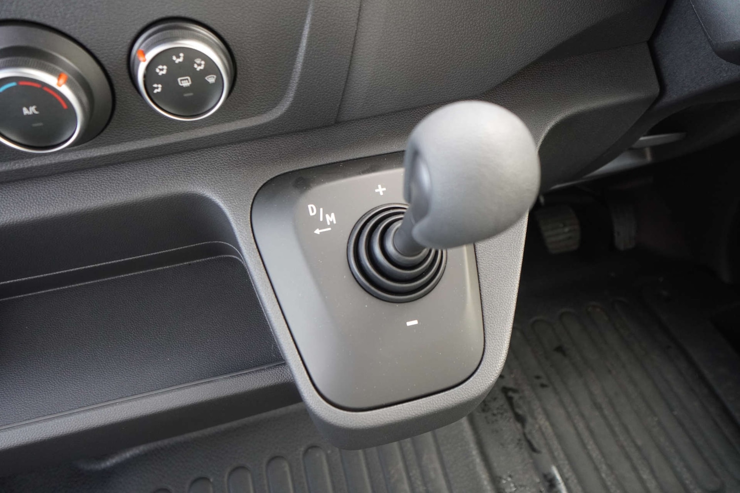 Used Renault Master 2025 for sale - 76897257: Photo 35