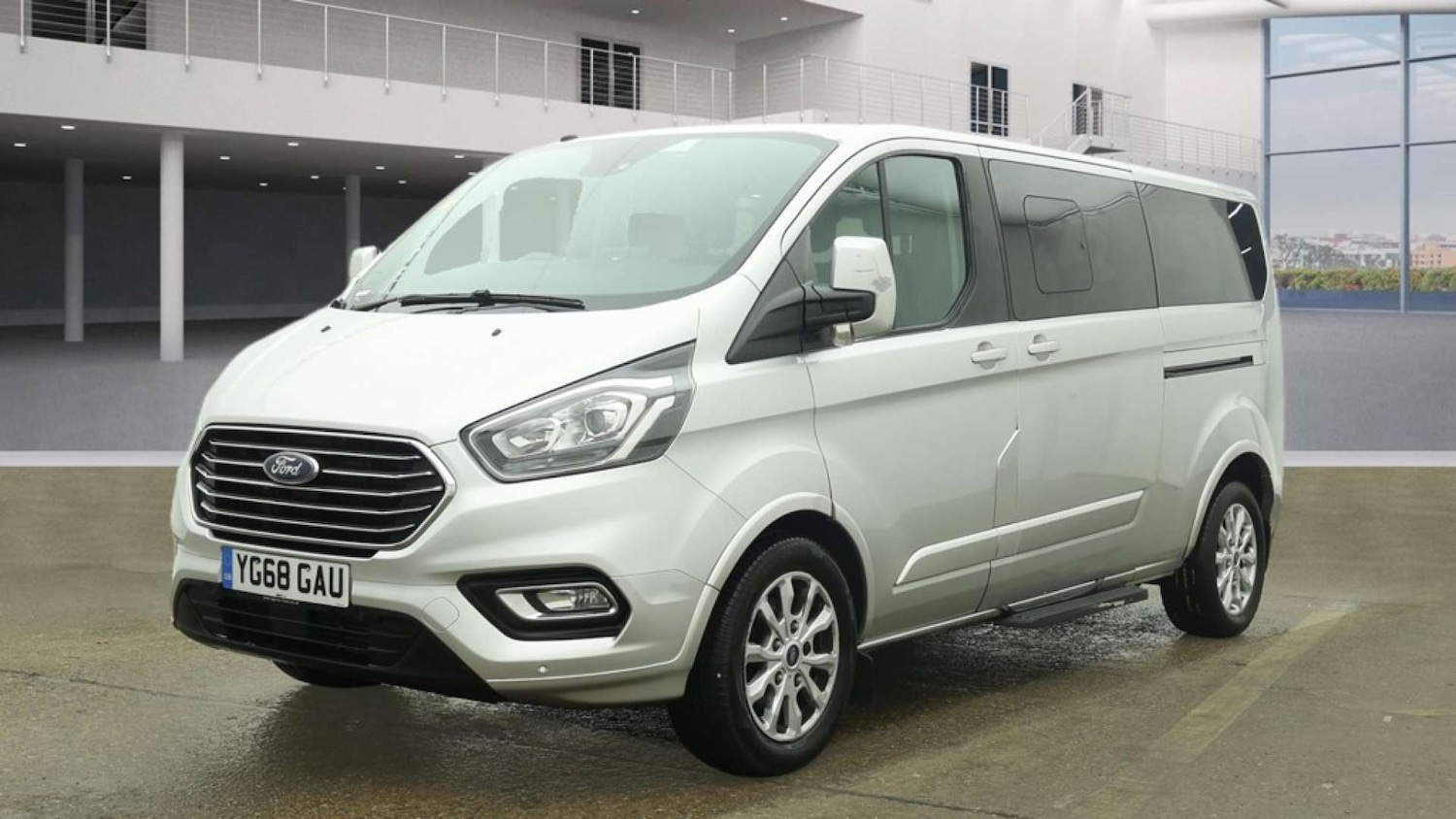 Used Ford Tourneo Custom 2018 for sale - 77357560: Photo 3