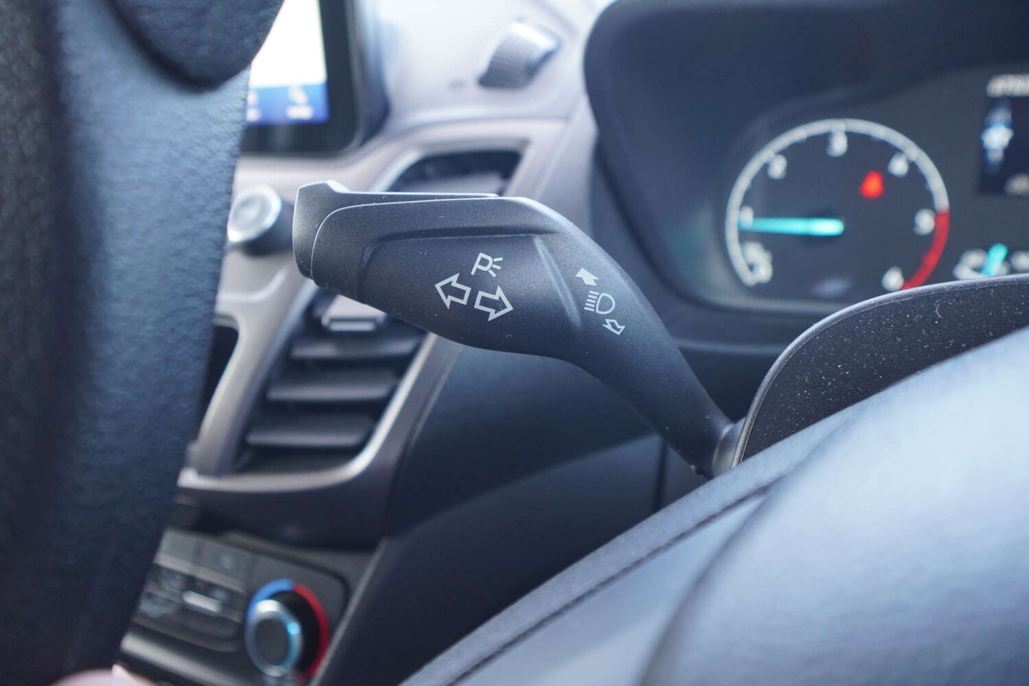 Used Ford Transit Connect 2022 for sale - 76601430: Photo 51