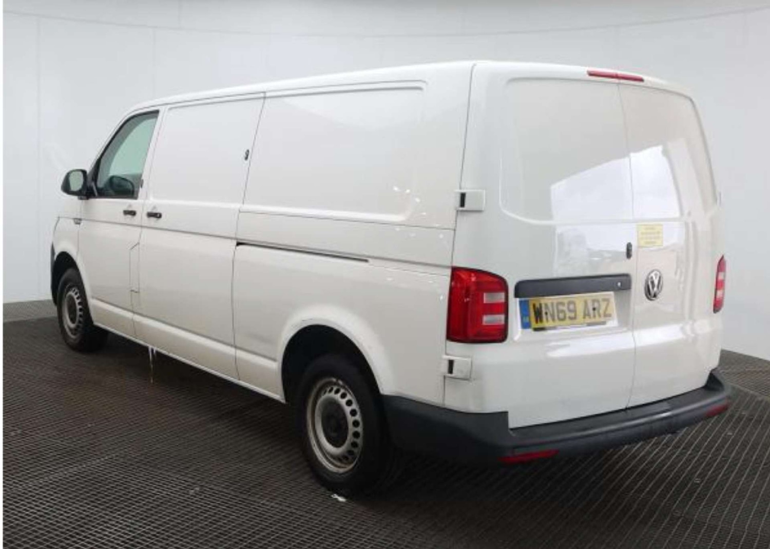 Used Volkswagen Transporter 2019 for sale - 76277456: Photo 11