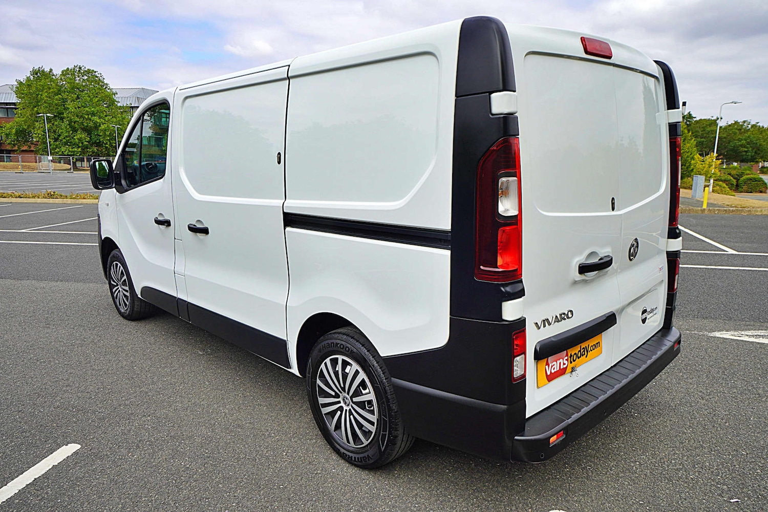 Used Vauxhall Vivaro 2018 for sale - 76914447: Photo 5