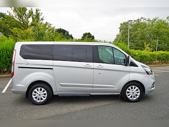 Used Ford Tourneo Custom 2019 for sale - 75454841: Photo
