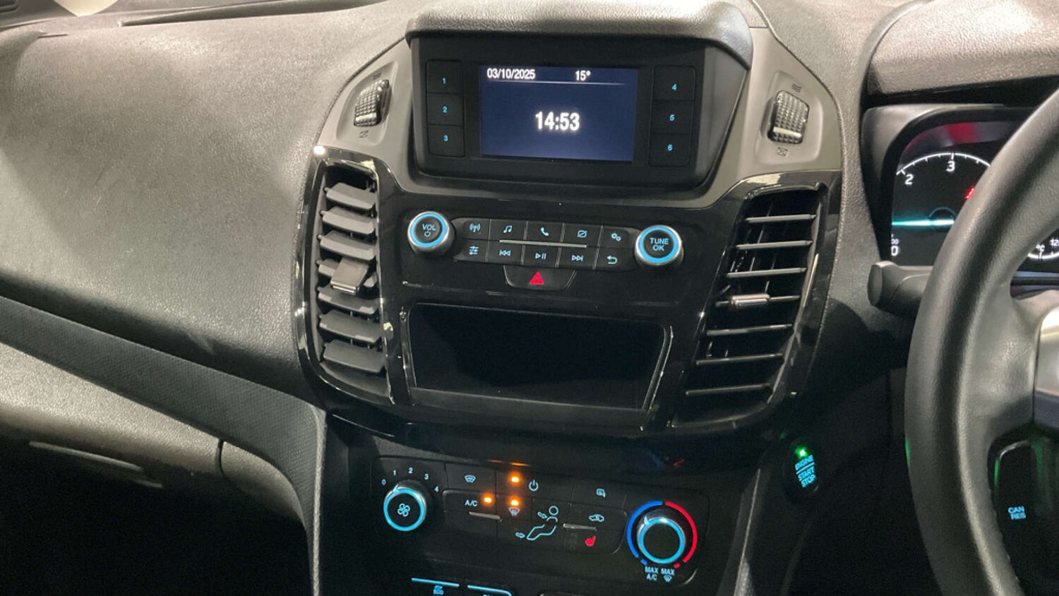 Used Ford Transit Connect 2021 for sale - 76601416: Photo 19