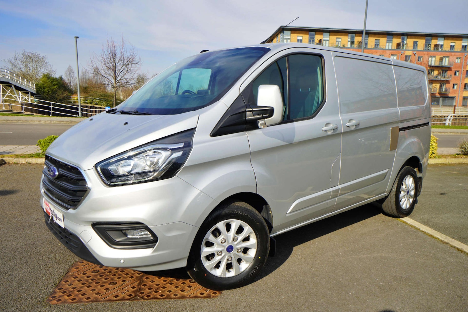 Used Ford Transit Custom 2023 for sale - 76363849: Photo 2