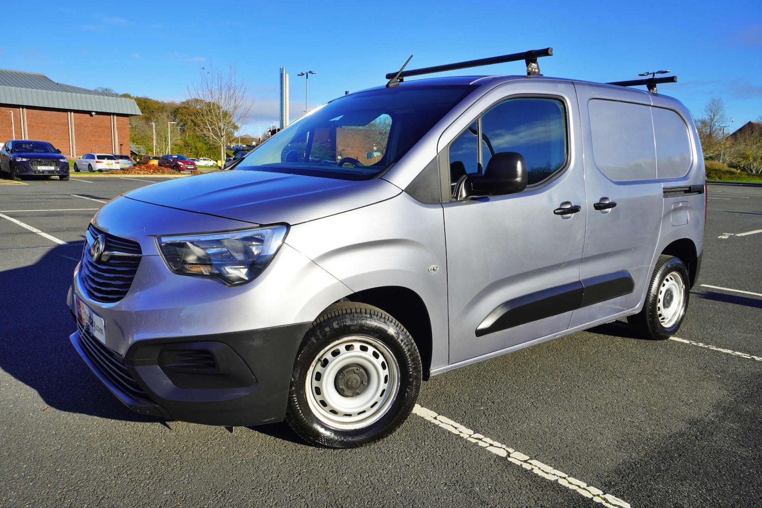 Used Vauxhall Combo 2021 for sale - 76601411: Photo 2
