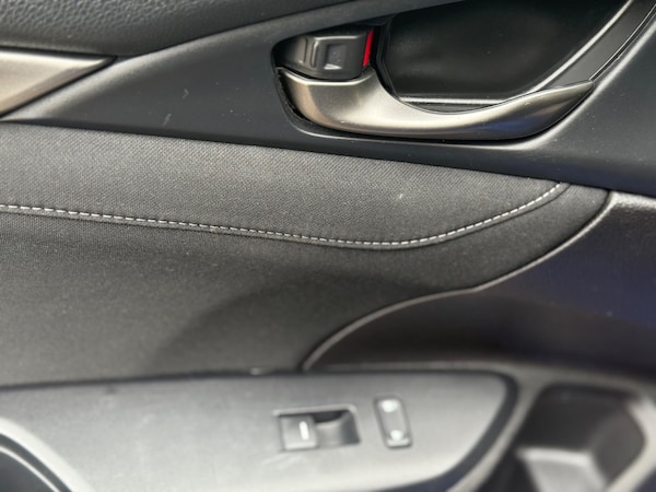 Used Honda Civic 2017 for sale - 76307131: Photo 26