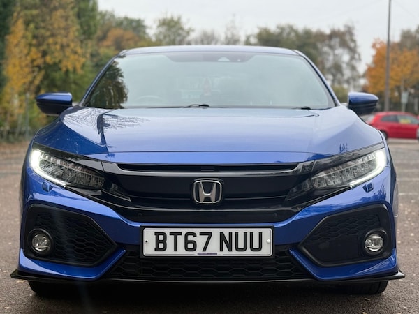 Used Honda Civic 2017 for sale - 76307131: Photo 2