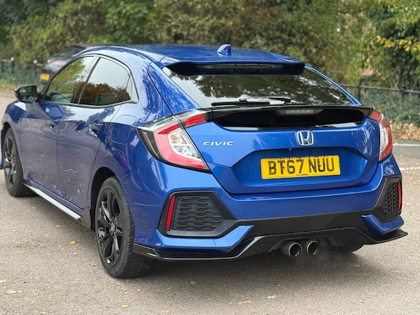 Used Honda Civic 2017 for sale - 76307131: Photo 5
