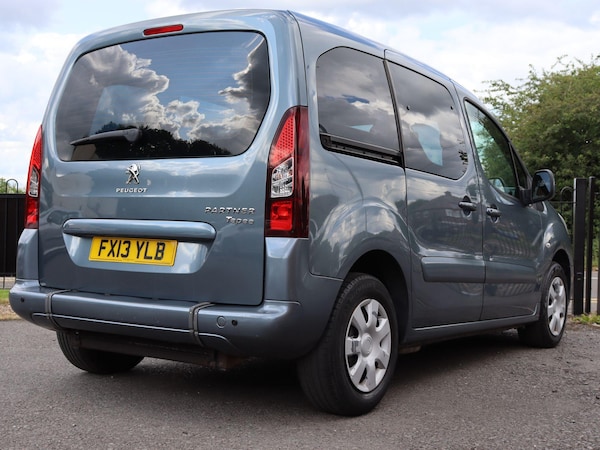Used Peugeot Partner Tepee 2013 for sale - 74989888: Photo 18