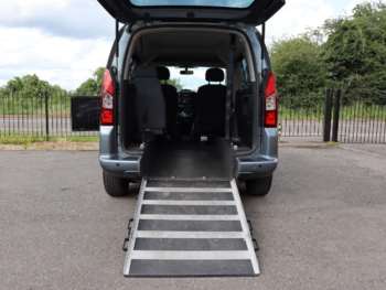 Used Peugeot Partner Tepee 2013 for sale - 74989888: Photo