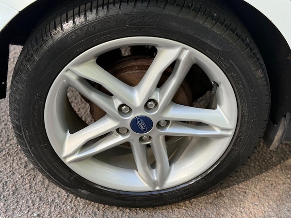 Used Ford Focus 2015 for sale - 76190074: Photo 17