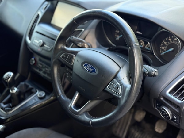 Used Ford Focus 2015 for sale - 76190074: Photo 22