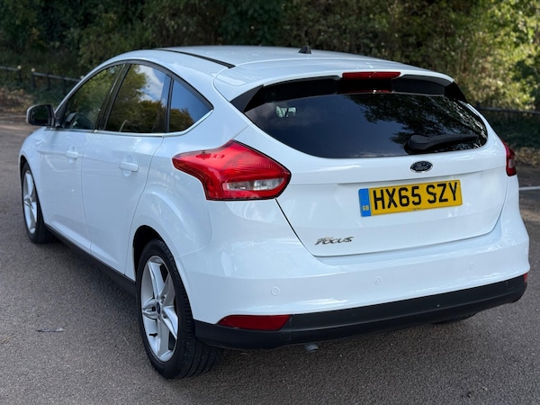 Used Ford Focus 2015 for sale - 76190074: Photo 4