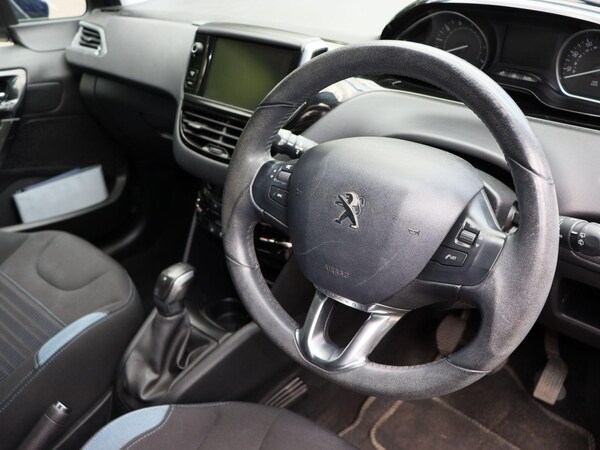 Used Peugeot 208 2013 for sale - 75082328: Photo 13
