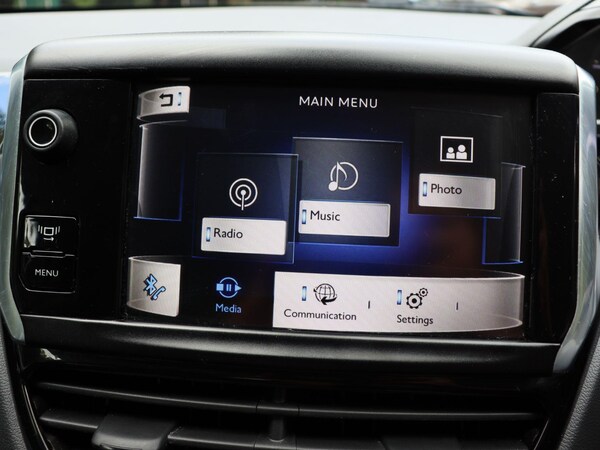 Used Peugeot 208 2013 for sale - 75082328: Photo 20