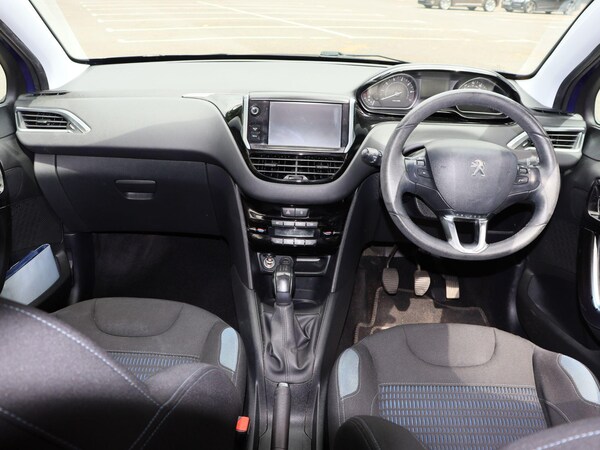 Used Peugeot 208 2013 for sale - 75082328: Photo 28