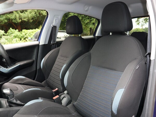Used Peugeot 208 2013 for sale - 75082328: Photo 33