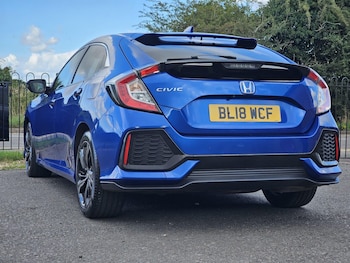Used Honda Civic 2018 for sale - 75507698: Photo