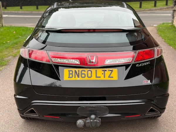 Used Honda Civic 2010 for sale - 76283121: Photo 6