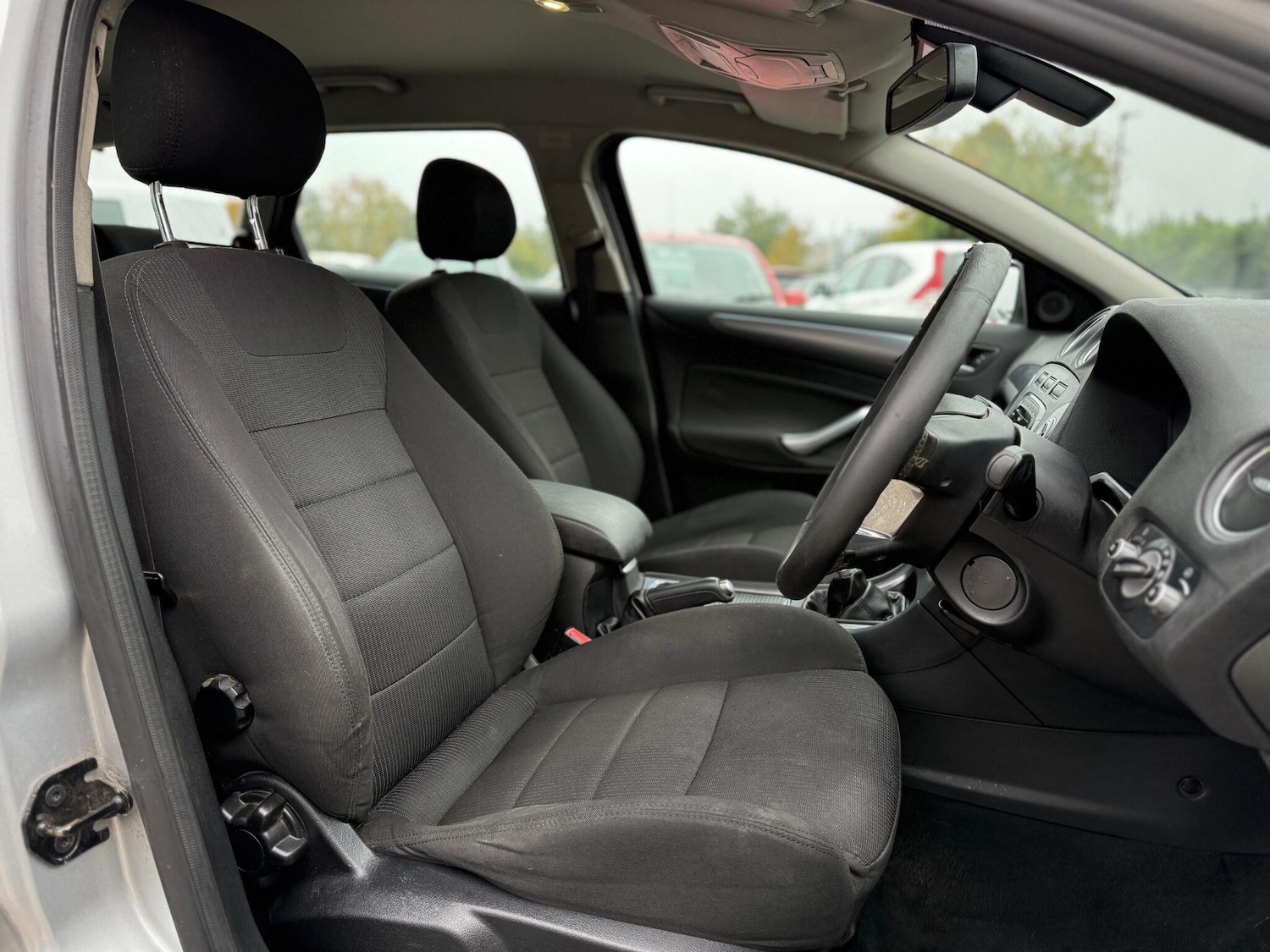 Used Ford Mondeo 2011 for sale - 76360690: Photo 11