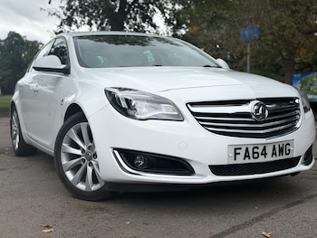 Vauxhall - Insignia