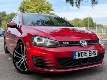Volkswagen - Golf