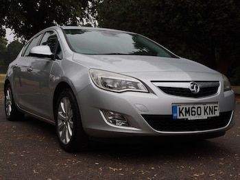 Used Vauxhall Astra 2011 for sale - 75139333: Photo