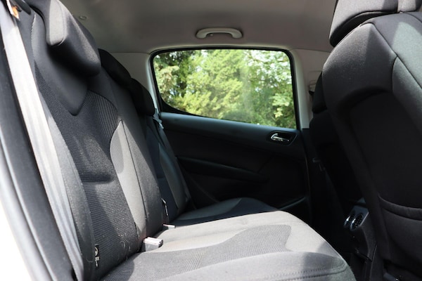 Used Peugeot 308 2007 for sale - 75838388: Photo 15