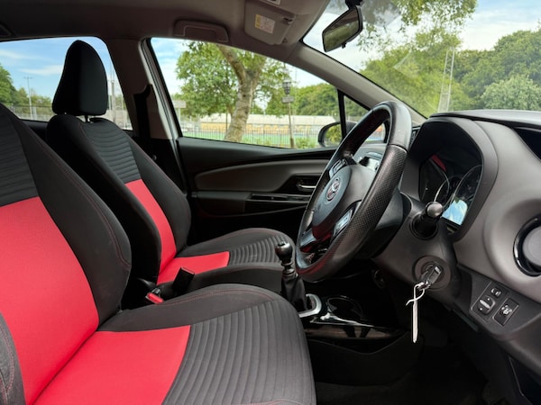 Used Toyota Yaris 2014 for sale - 75186525: Photo 13