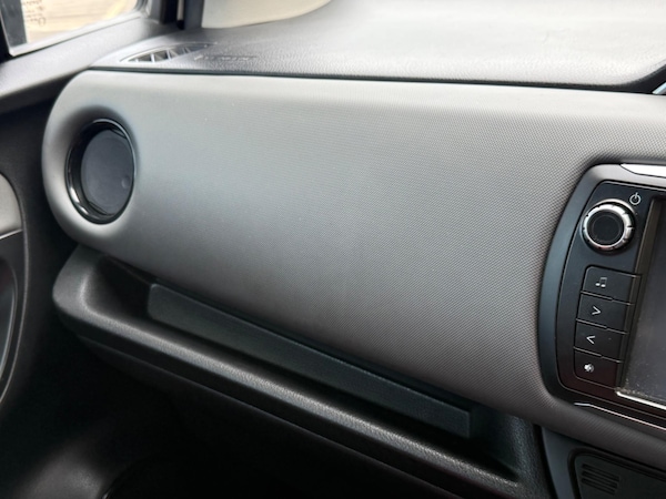 Used Toyota Yaris 2014 for sale - 75186525: Photo 25