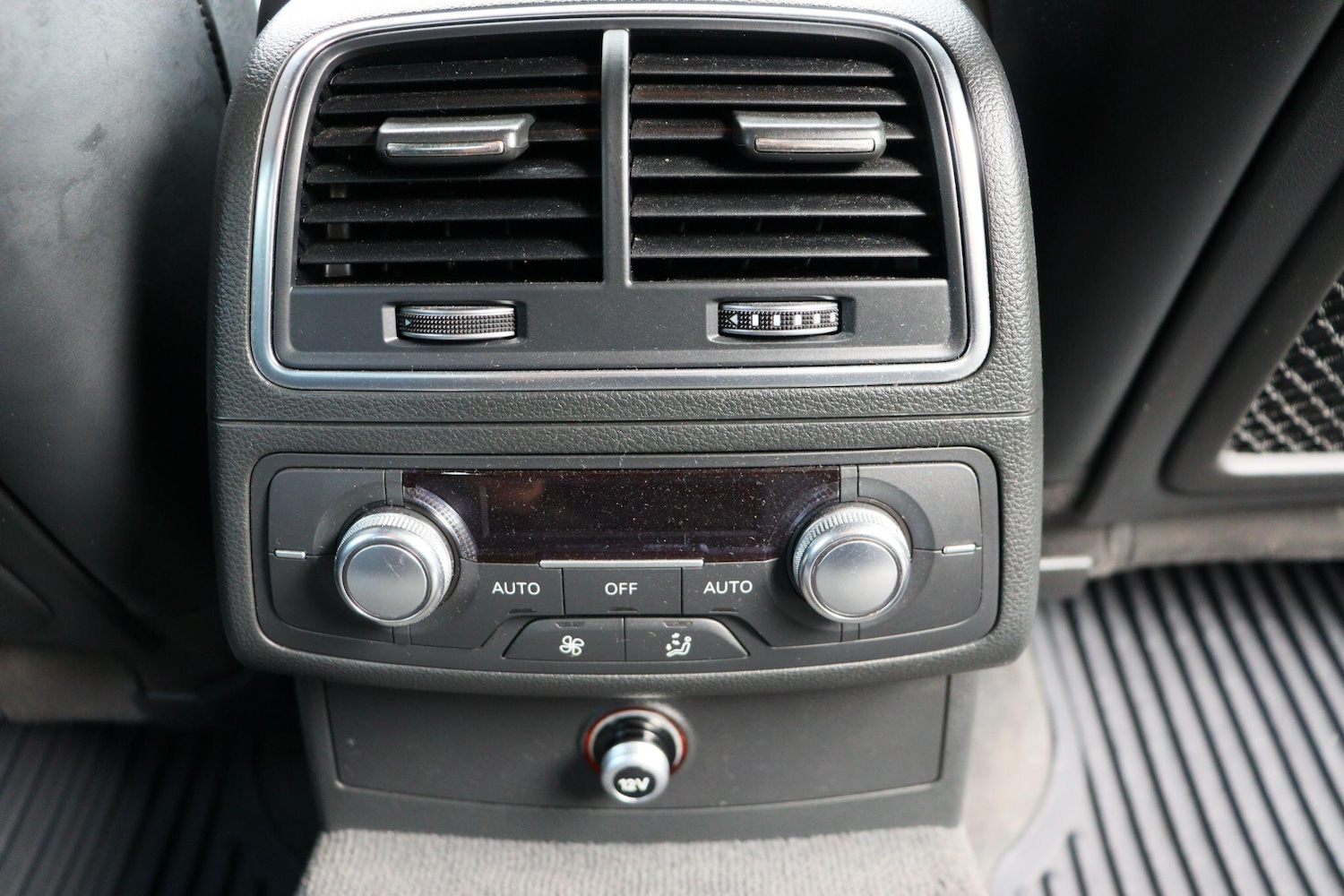 Vehicle 35