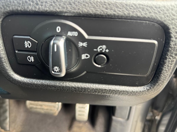 Used Volkswagen Touareg 2017 for sale - 75401112: Photo 12