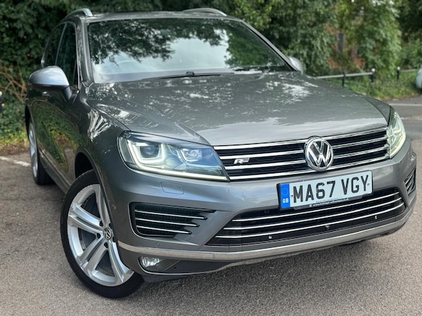Used Volkswagen Touareg 2017 for sale - 75401112: Photo 1