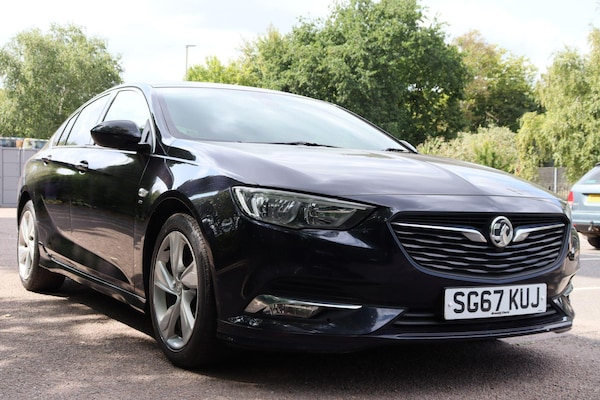 Used Vauxhall Insignia 2017 for sale - 75600762: Photo 1