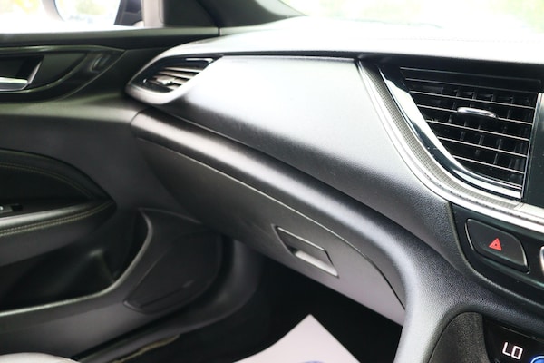 Used Vauxhall Insignia 2017 for sale - 75600762: Photo 21