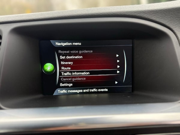 Used Volvo V60 2014 for sale - 76227067: Photo 23