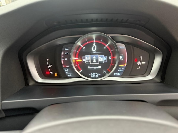 Used Volvo V60 2014 for sale - 76227067: Photo 24