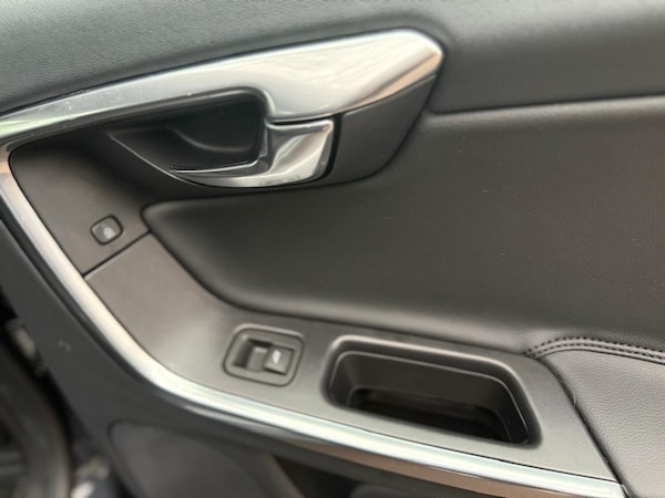 Used Volvo V60 2014 for sale - 76227067: Photo 27